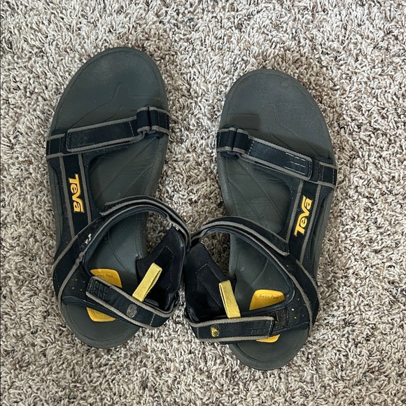 Men’s Teva Black Sandals - Picture 1 of 3